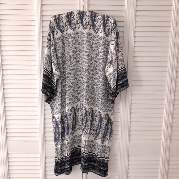 Paisley Boho Open Kimono - Picture 11 of 11